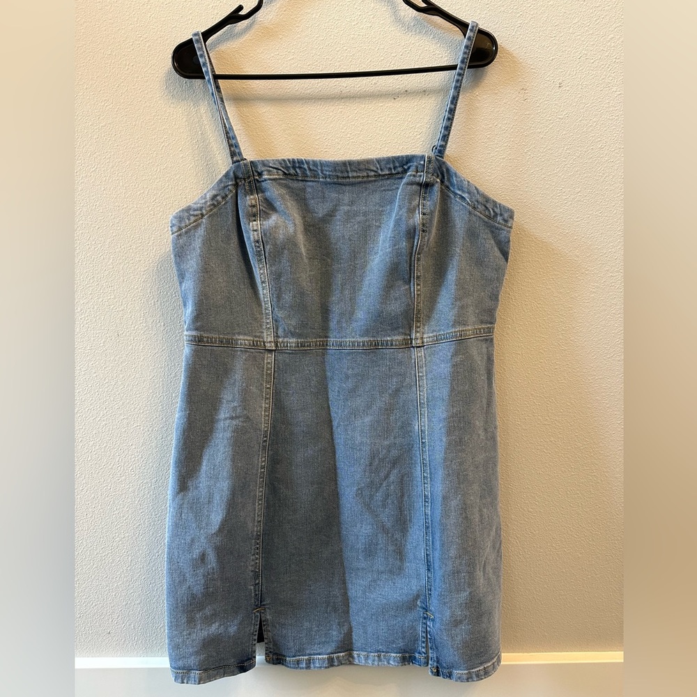 Aeropostale stretchy Jean dress. Sz L